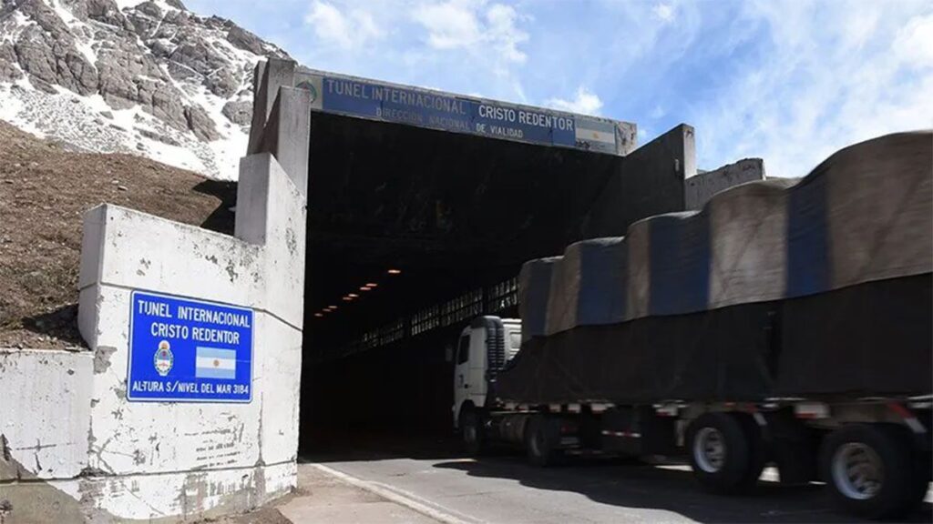 Siguen los problemas para los camioneros