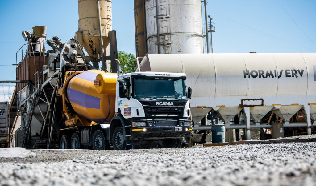 Hormigoneras y Bateas Scania