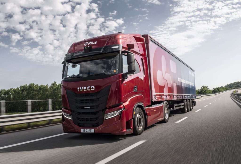 El-IVECO-PlusDrive-ya-está-en-ruta