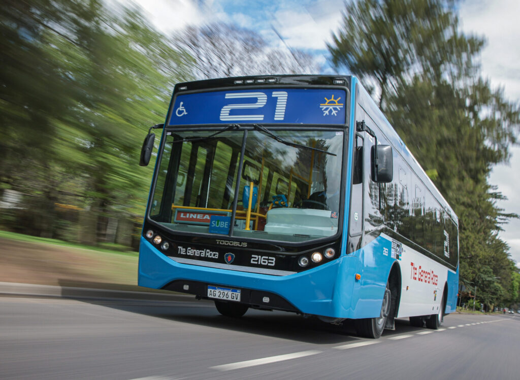DOTA-adquirió-26-chasis-Scania