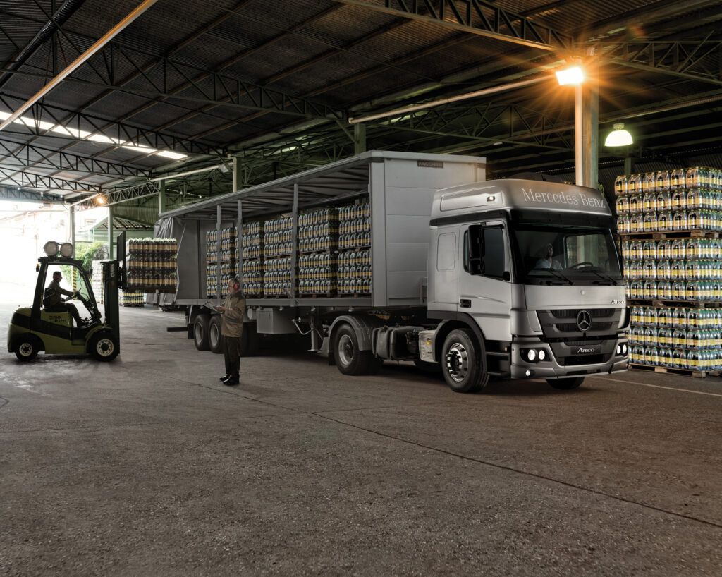 Mercedes-Benz-lidera-el-mercado-argentino