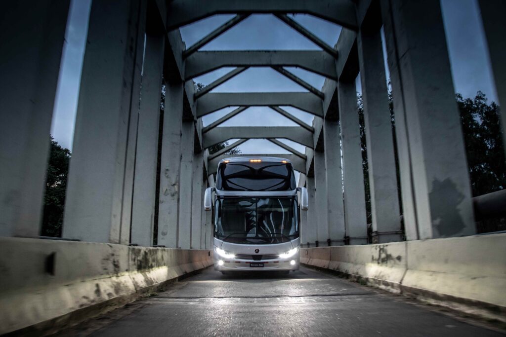 Seguridad-y-tecnología-el-sello-de-los-buses-Mercedes-Benz