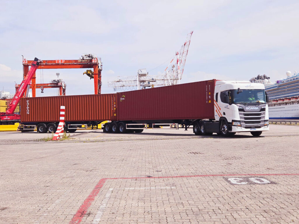 Toyota-Argentina-incorporó-el-primer-bitren
