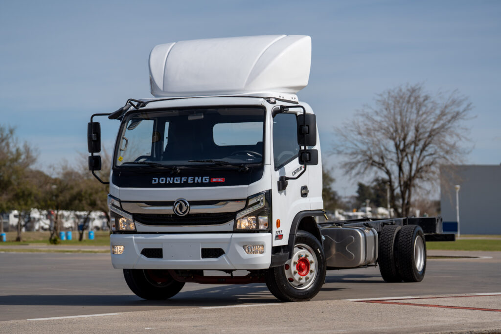 Dongfeng-inicia-operaciones-en-Argentina