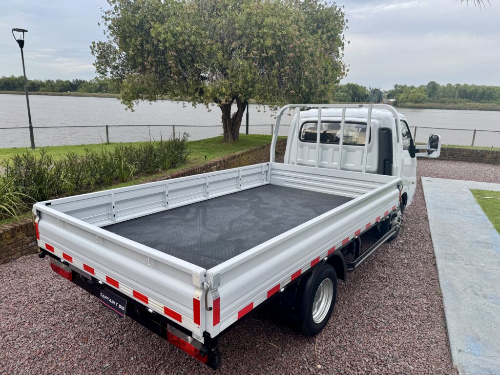 Dongfeng-presentó-su-camión-liviano