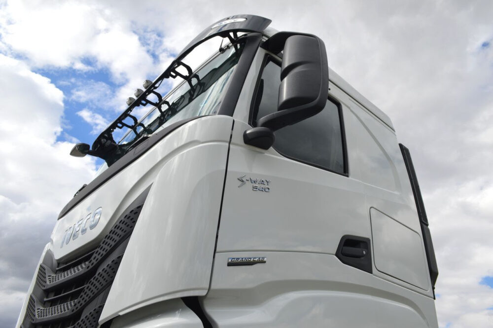 IVECO incorporó el S-Way 450 Nacional