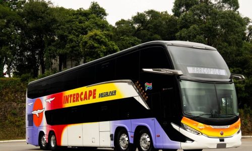 Marcopolo-lanzó-un-bus-doble-piso-y-de-cuatro-ejes