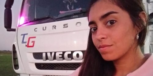 En-su-día-más-mujeres-al-volante-de-camiones