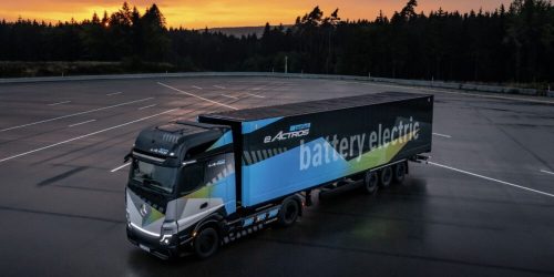 Mercedes-Benz cambia diésel por eléctricos