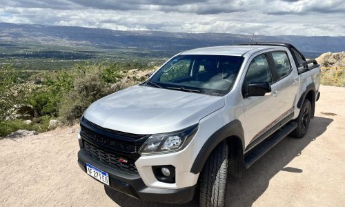 Chevrolet-S10-Z71-Apta-para-el-trabajo-o-la-diversión