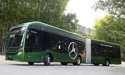 Articulado-y-eléctrico-el-nuevo-bus-de-Mercedes-Benz