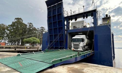 El nuevo puente fluvial Argentina Uruguay