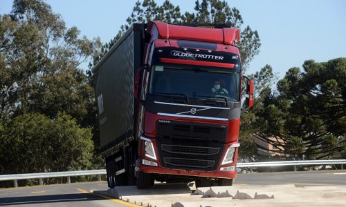 Volvo Trucks amplió su centro de pruebas