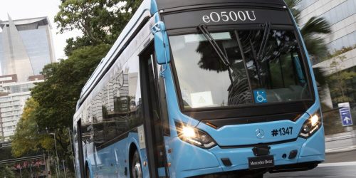 Mercedes-Benz presentó su bus eléctrico