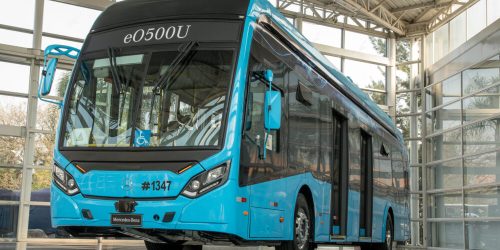 Mercedes-Benz-entrega-50-buses-eléctricos