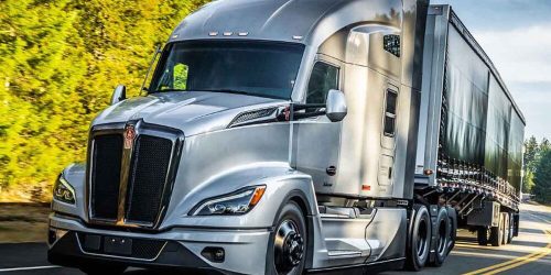 Un-Kenworth-para-frenar-la-escasez-de-conductores