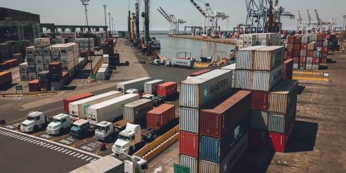 Empresas navieras, el reclamo del transporte